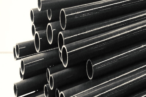 SİYAH DÜZ UÇLU BORULAR